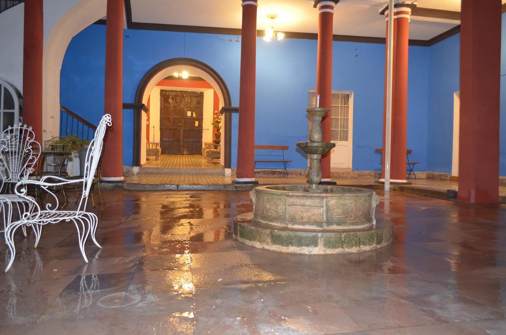 Casa Solariega Hostal B&B Sucre Exterior foto